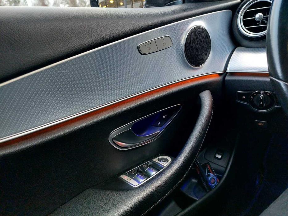 MERCEDES-BENZ E 2019