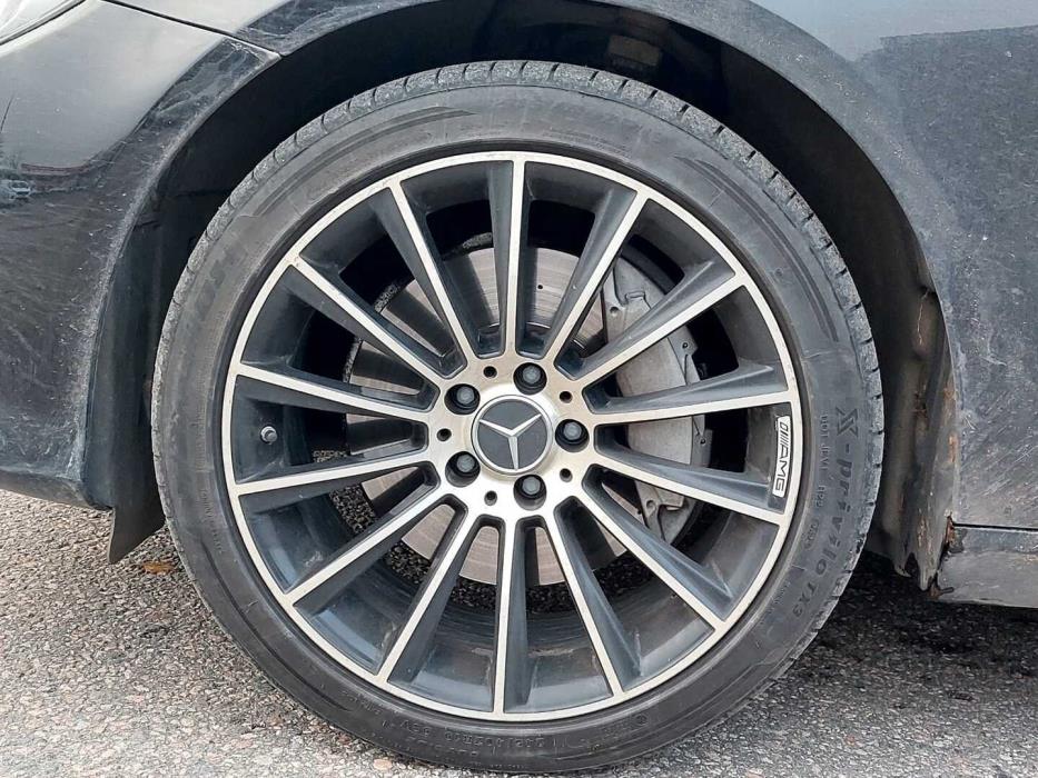 MERCEDES-BENZ E 2019