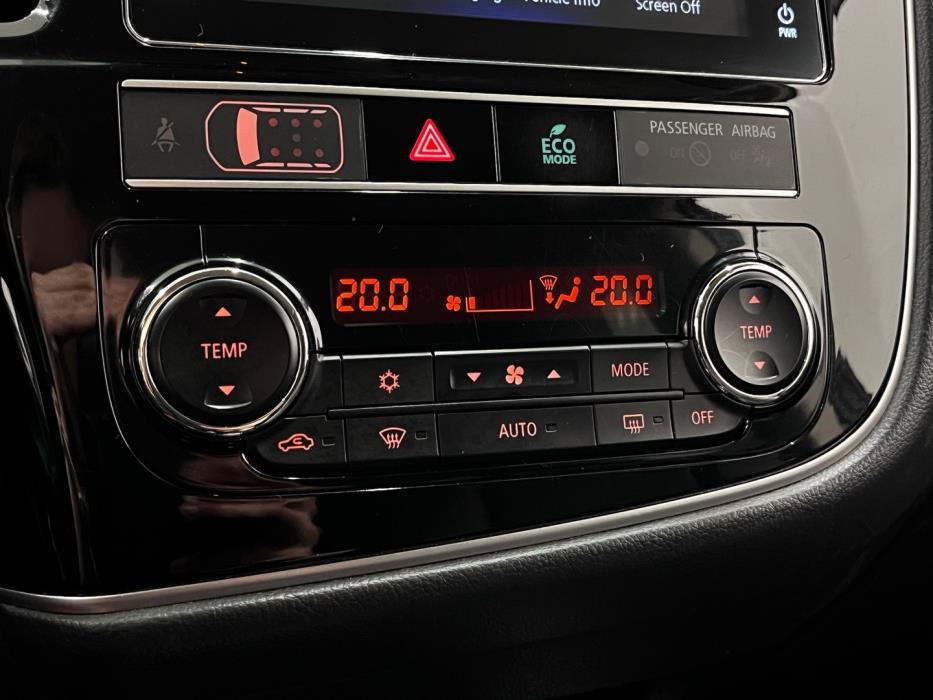 MITSUBISHI Outlander PHEV 2019