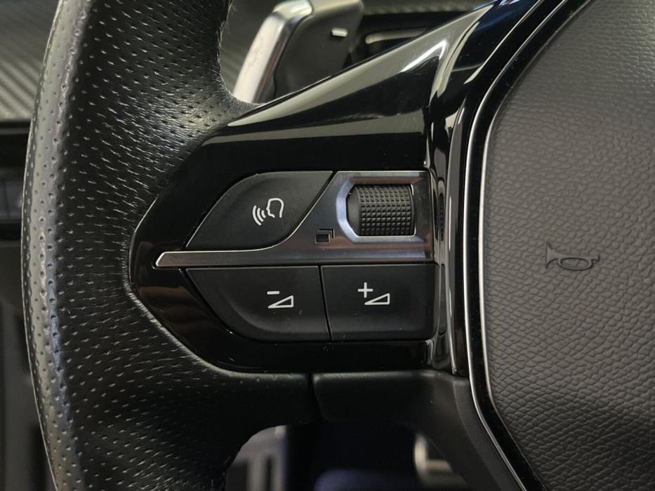 PEUGEOT 508 2021