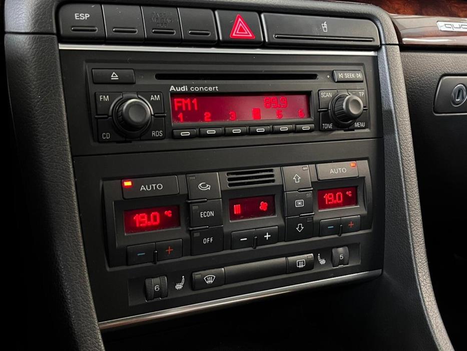 AUDI A4 2005