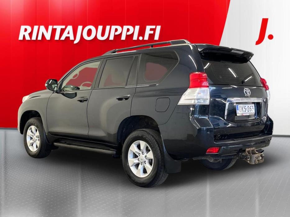 TOYOTA Land Cruiser 2013