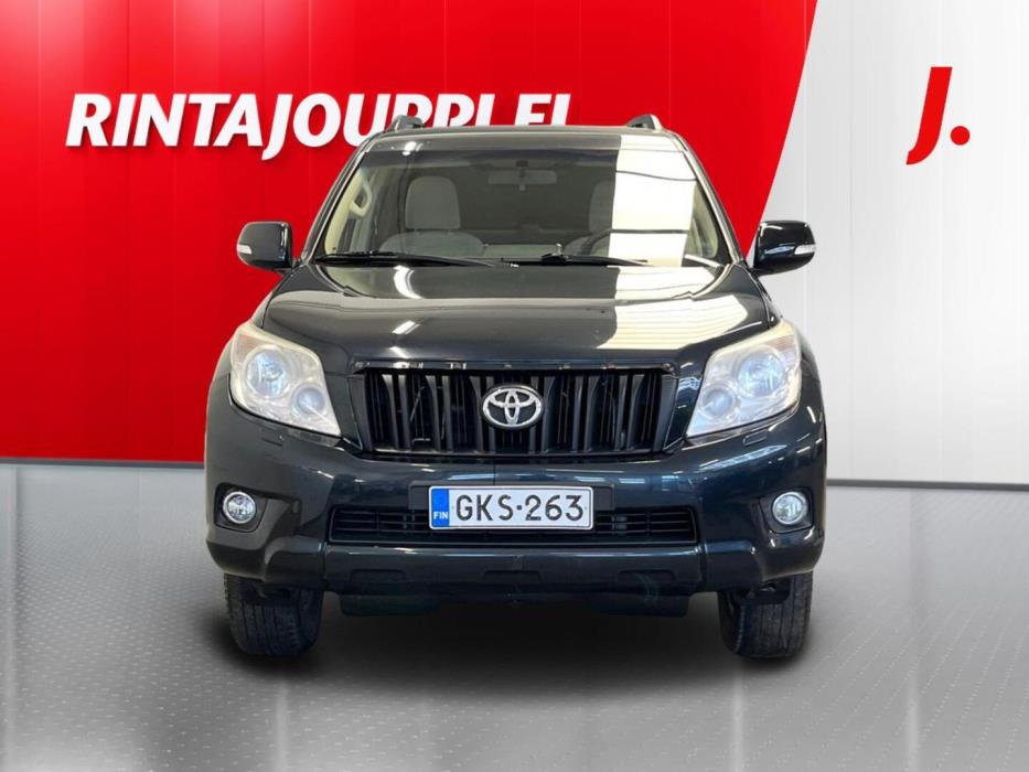 TOYOTA Land Cruiser 2013