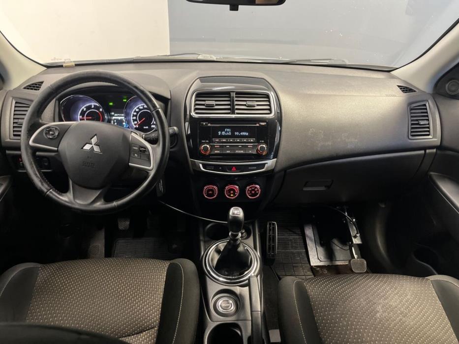 MITSUBISHI ASX 2015