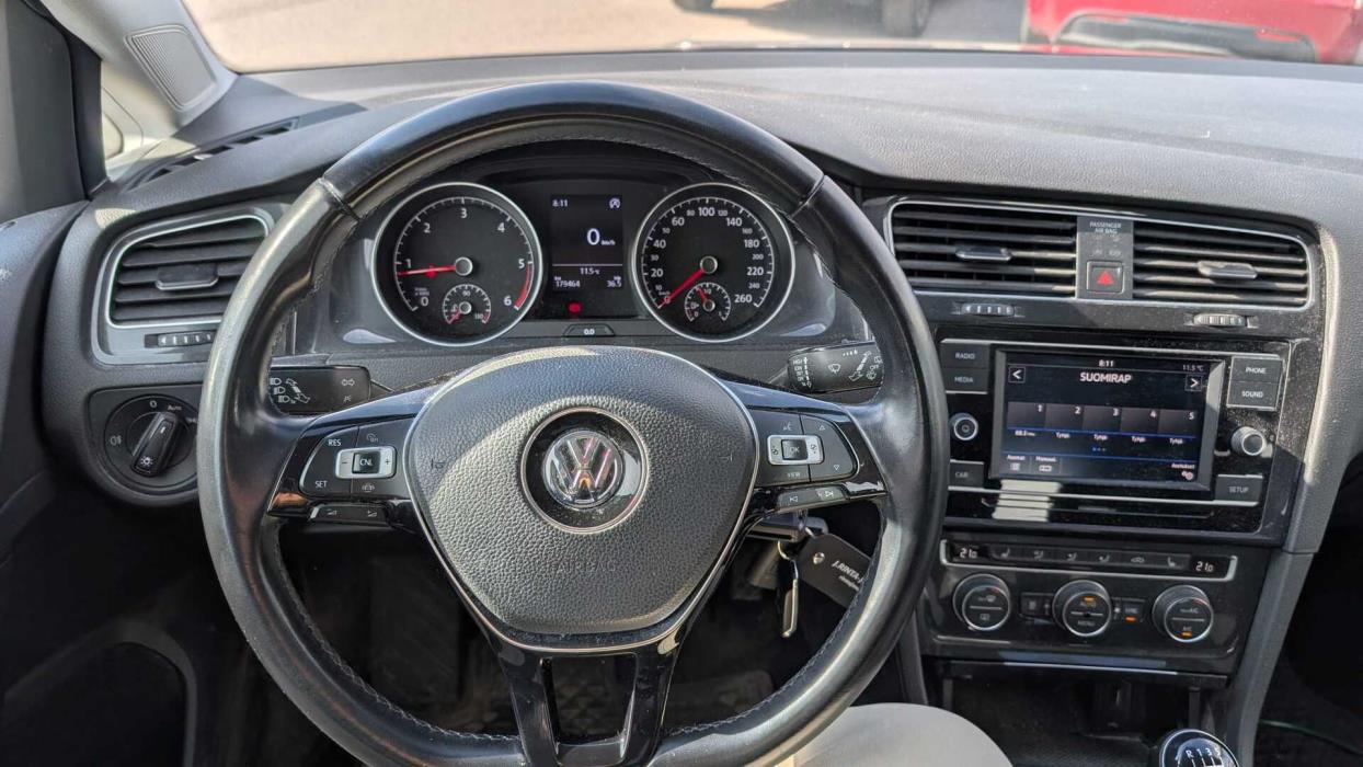 VOLKSWAGEN Golf 2019