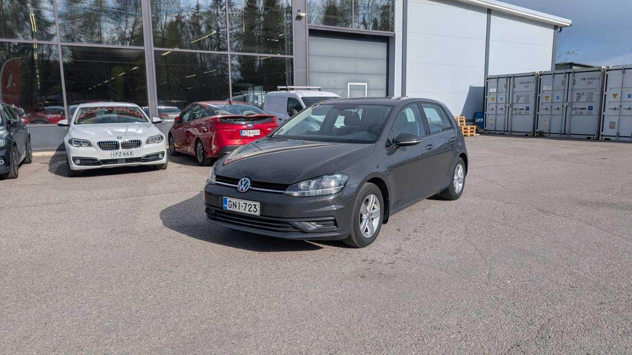 VOLKSWAGEN Golf 2019