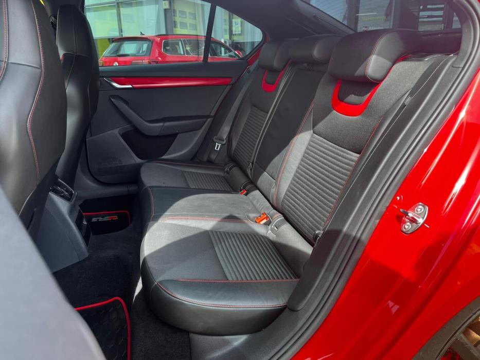 SKODA Octavia 2015