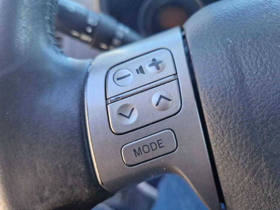TOYOTA Auris 2008