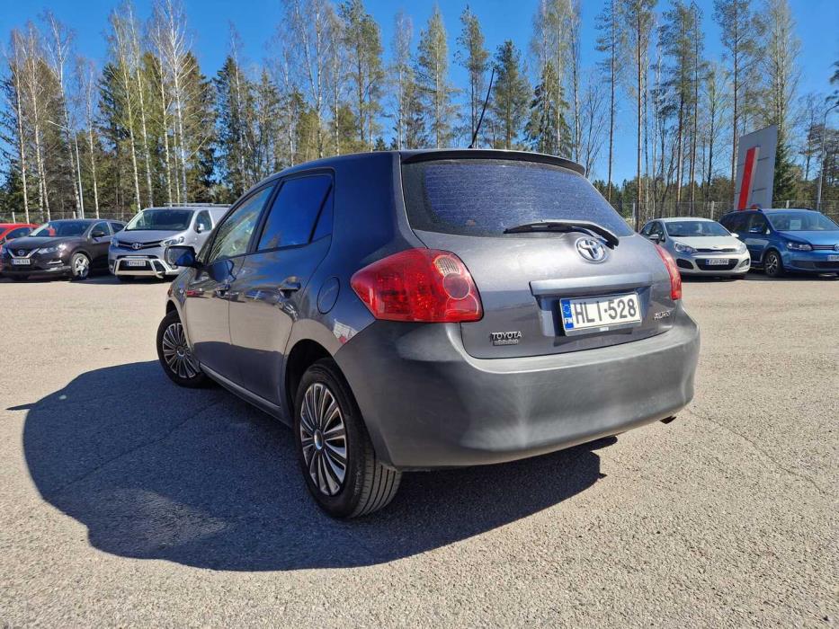 TOYOTA Auris 2008
