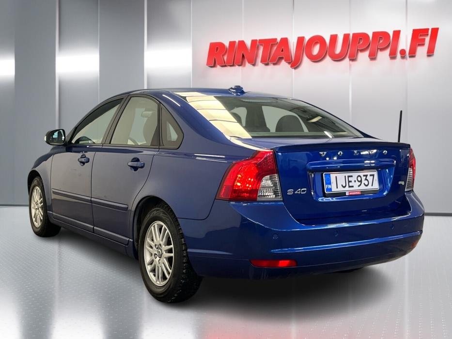 VOLVO S40 2010