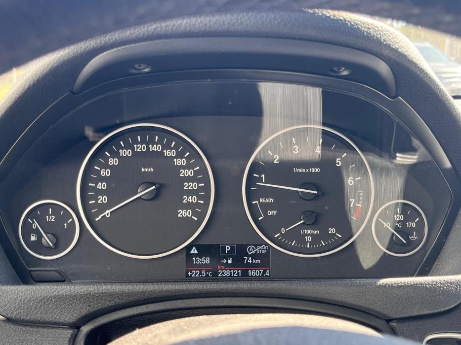 BMW 320 2013