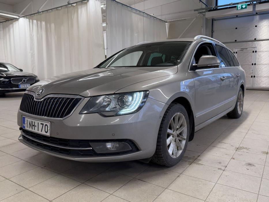 SKODA Superb 2014