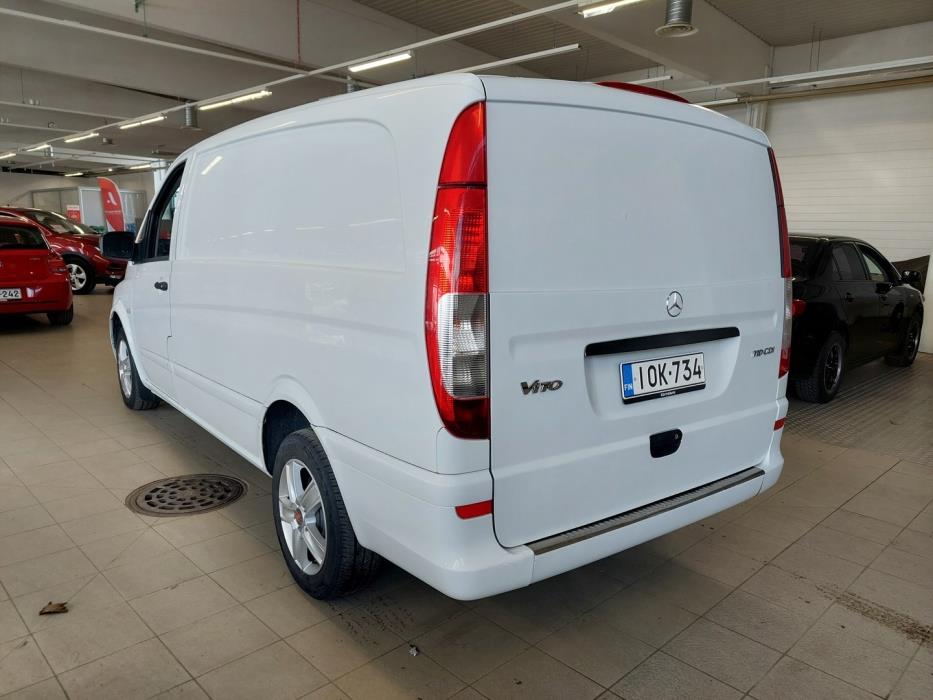 MERCEDES-BENZ Vito 2013