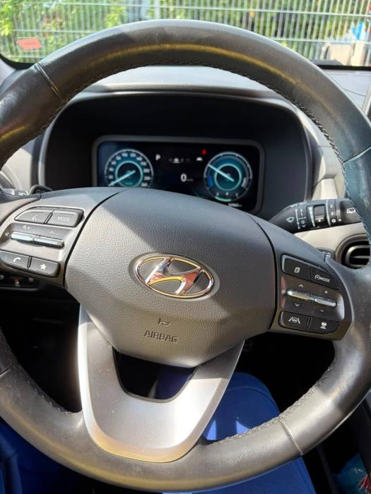HYUNDAI KONA 2023