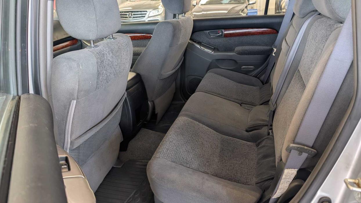 TOYOTA Land Cruiser 2003