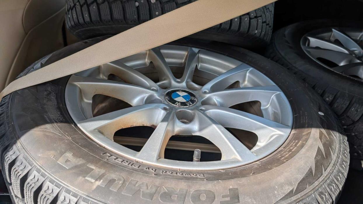BMW 320 2012