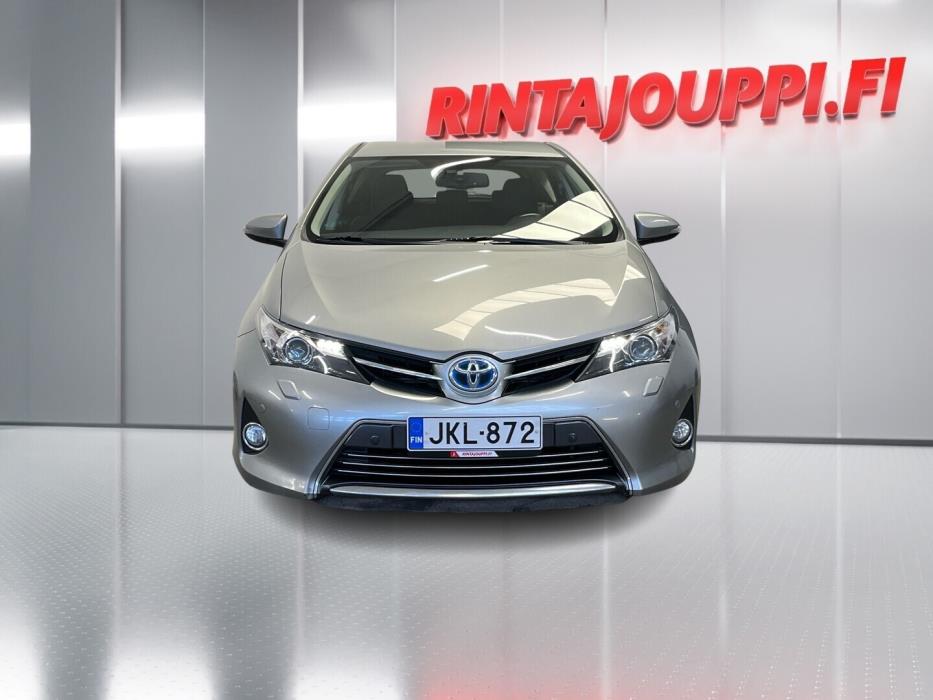 TOYOTA Auris 2013