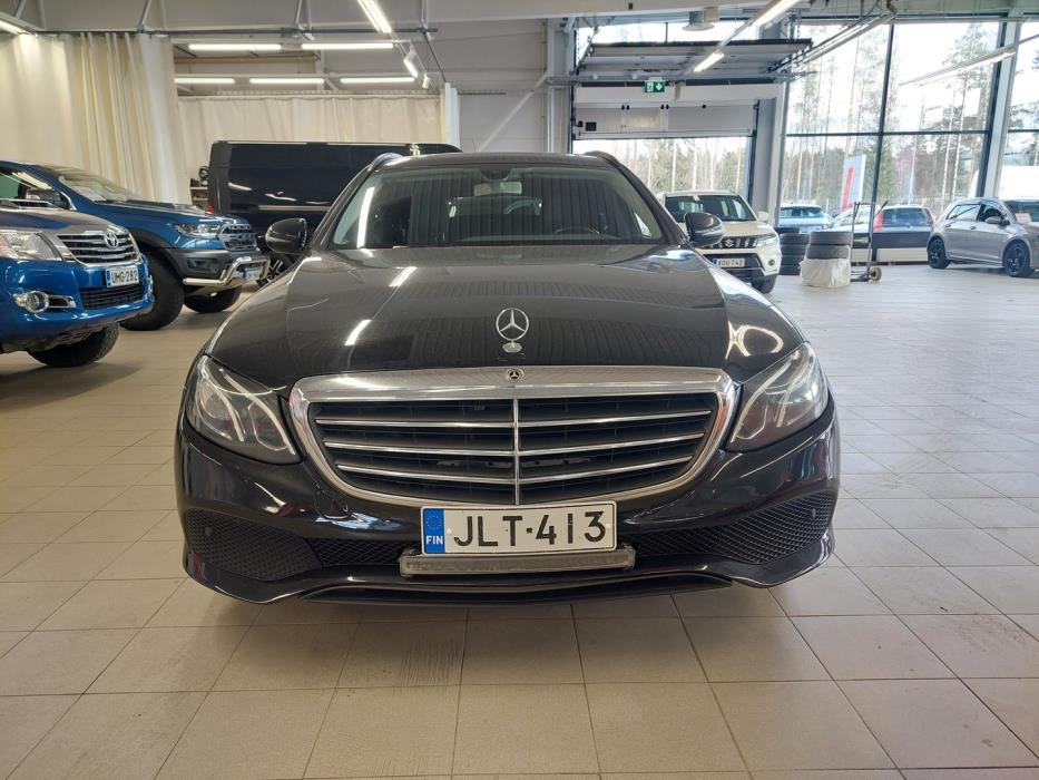 MERCEDES-BENZ E 2017