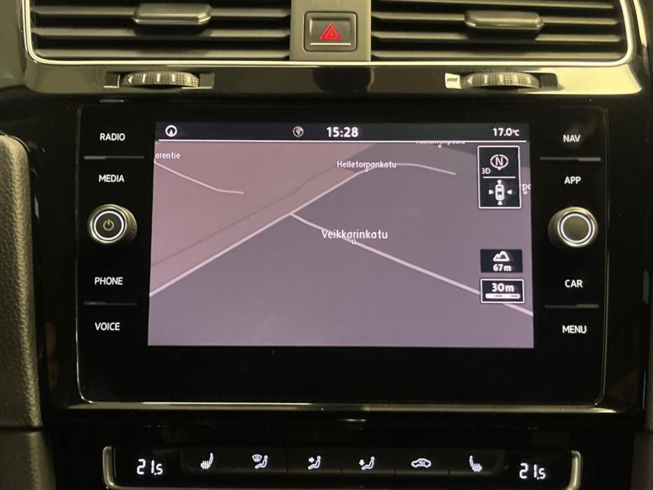 VOLKSWAGEN Golf 2018