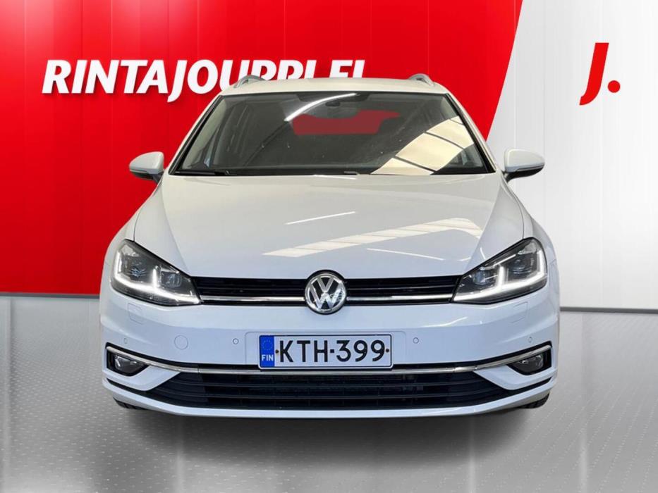 VOLKSWAGEN Golf 2018