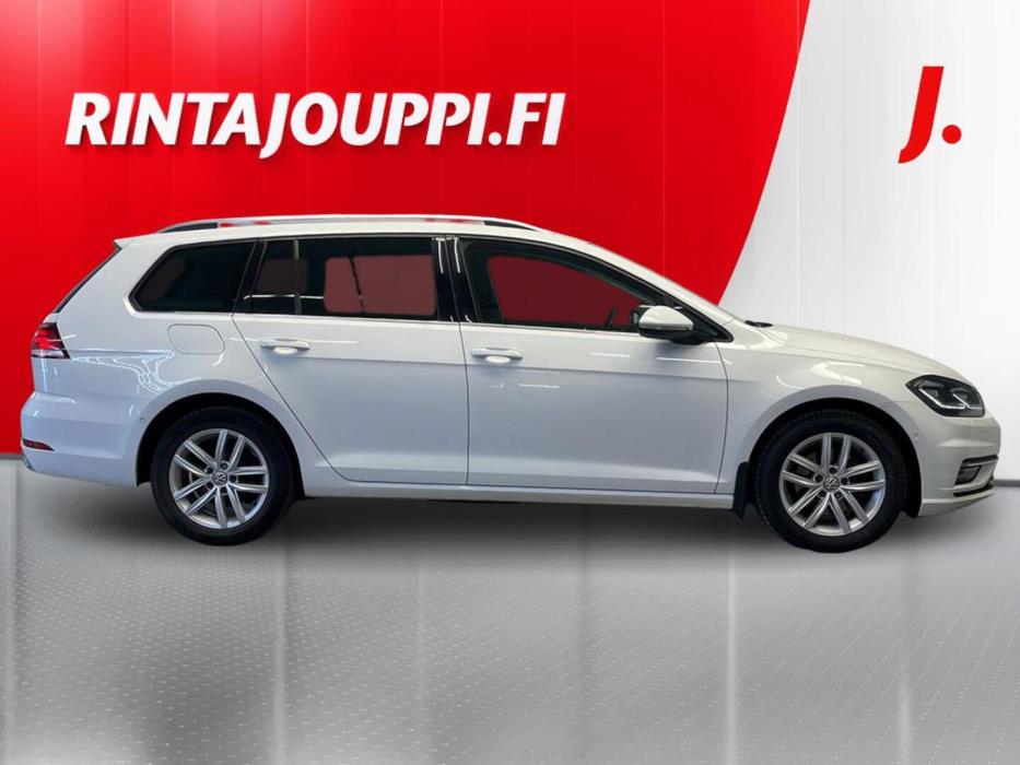 VOLKSWAGEN Golf 2018