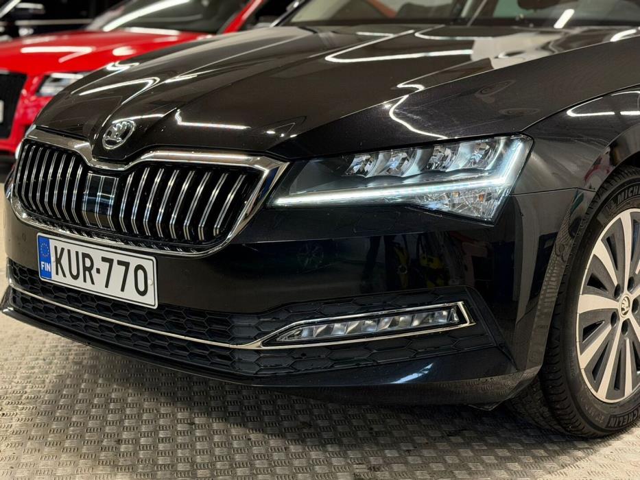 SKODA Superb 2022