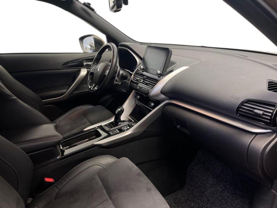 MITSUBISHI Eclipse Cross 2024
