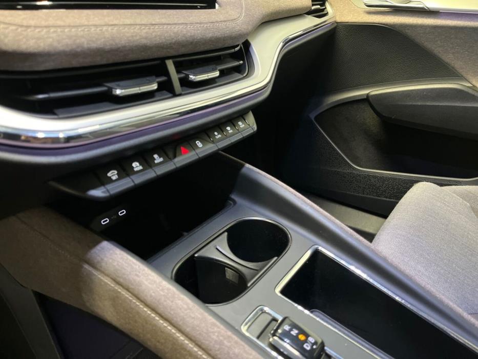 SKODA Enyaq 2021