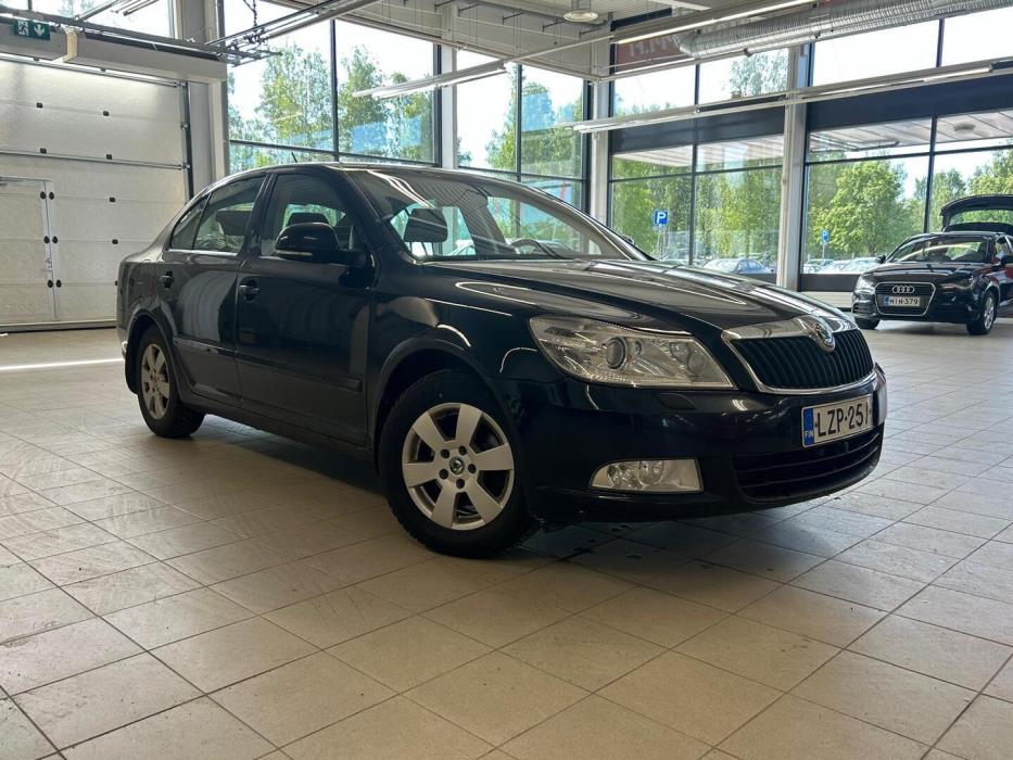 SKODA Octavia 2011