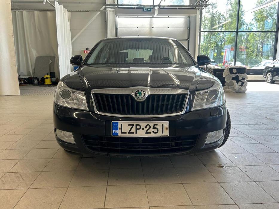 SKODA Octavia 2011