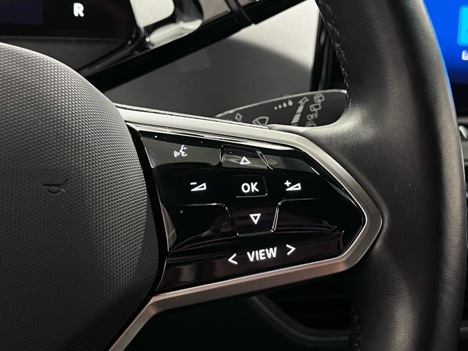 VOLKSWAGEN ID.3 2023