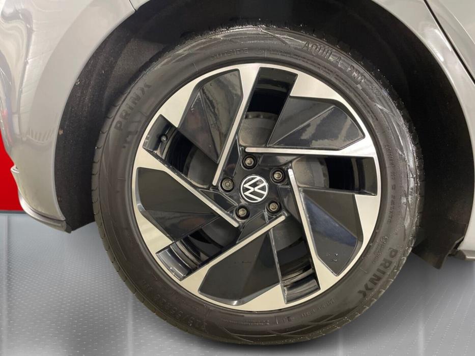 VOLKSWAGEN ID.3 2021