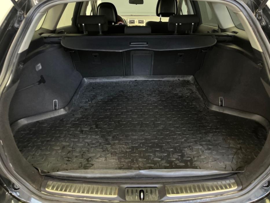 TOYOTA Avensis 2010