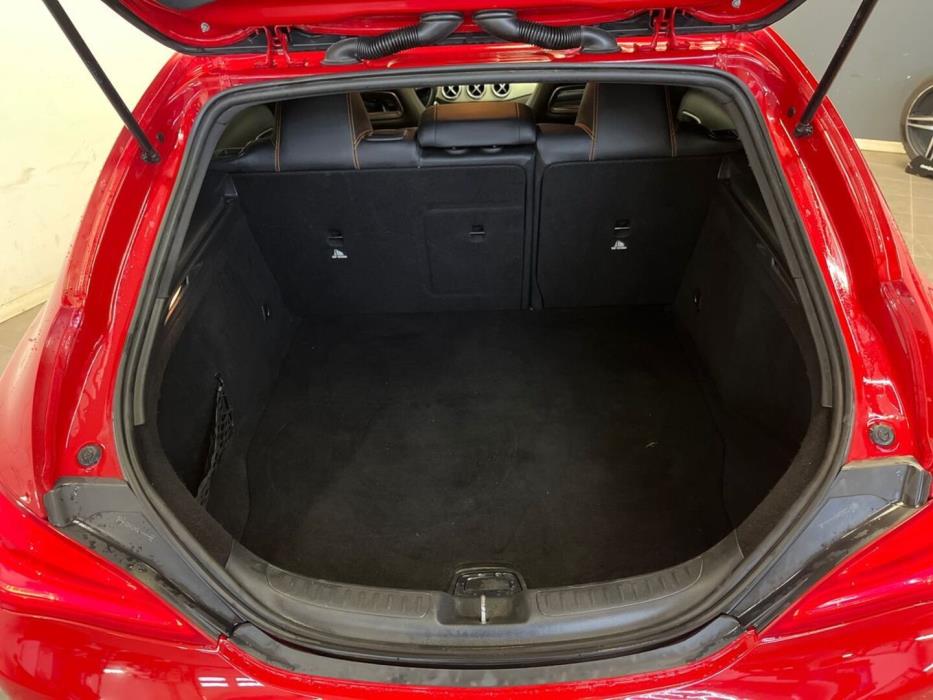 MERCEDES-BENZ CLA 2015