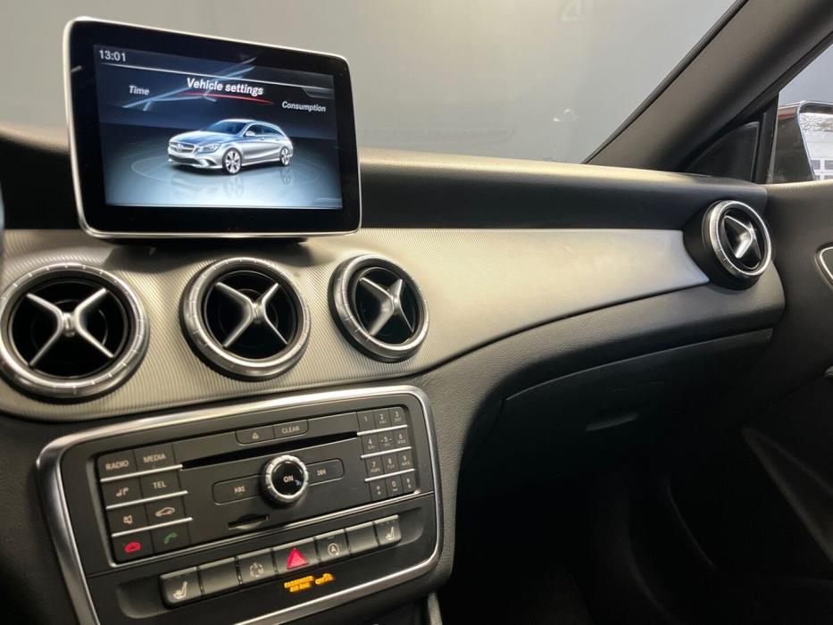MERCEDES-BENZ CLA 2015