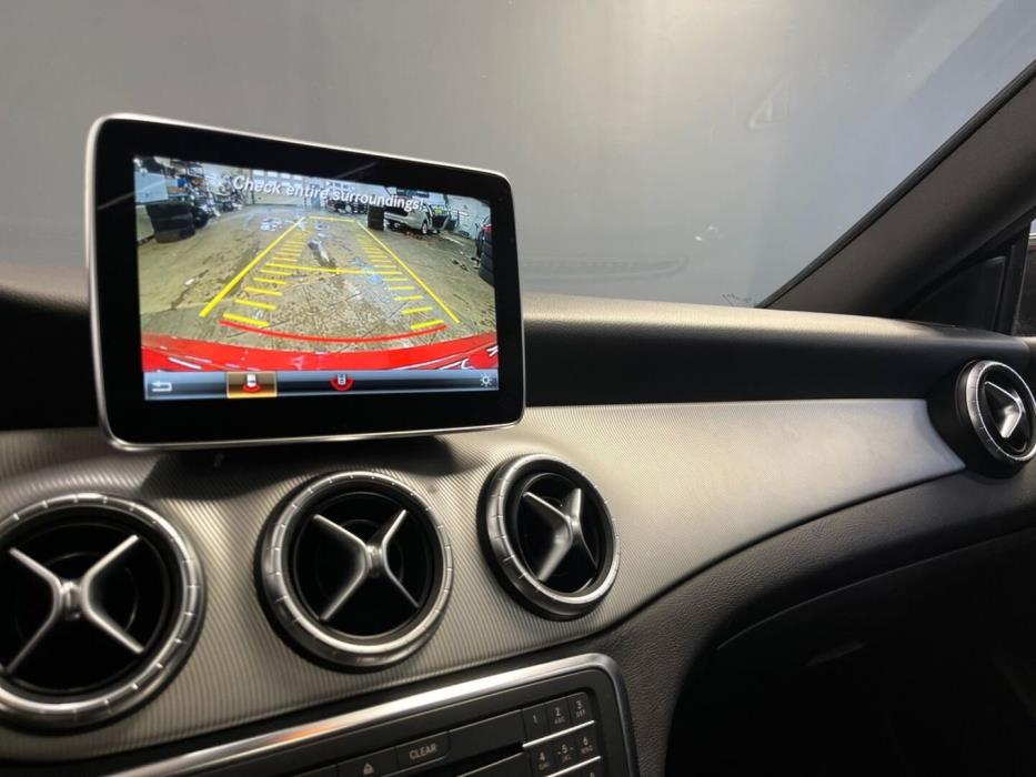 MERCEDES-BENZ CLA 2015