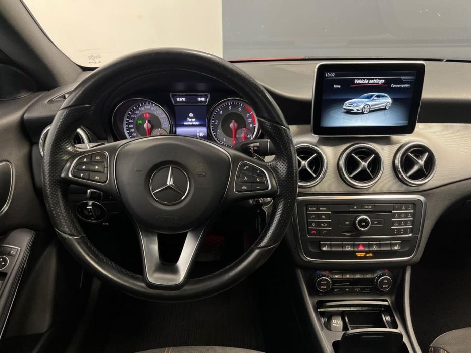 MERCEDES-BENZ CLA 2015