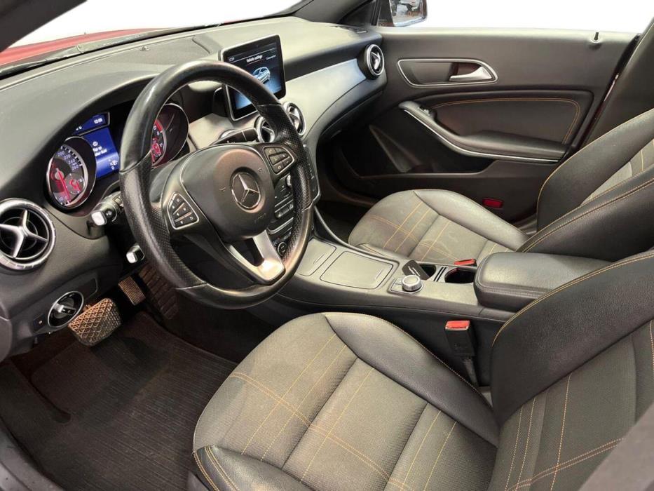 MERCEDES-BENZ CLA 2015