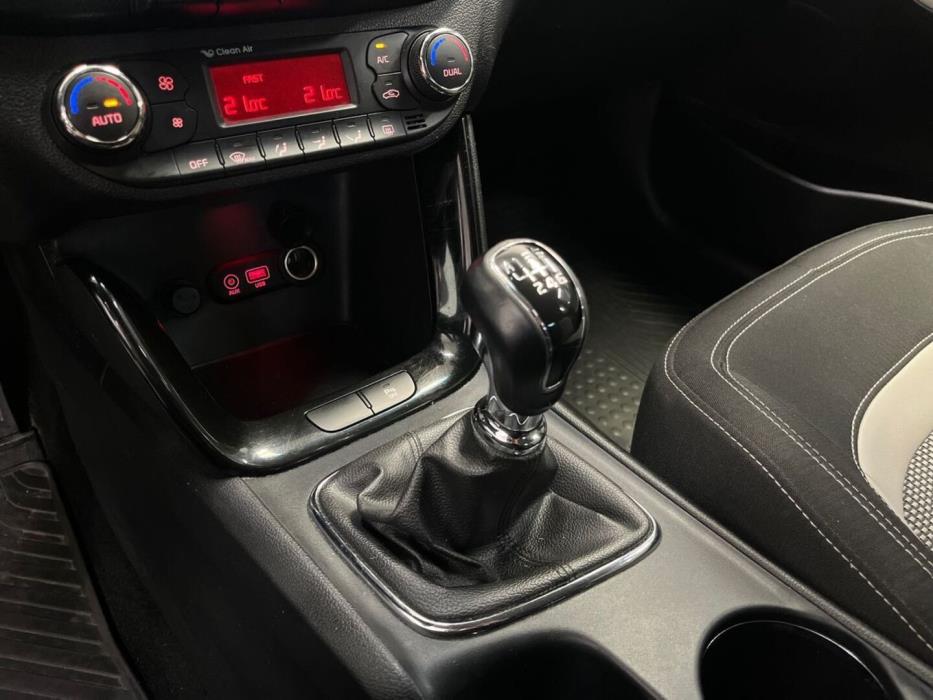 KIA cee'd 2016