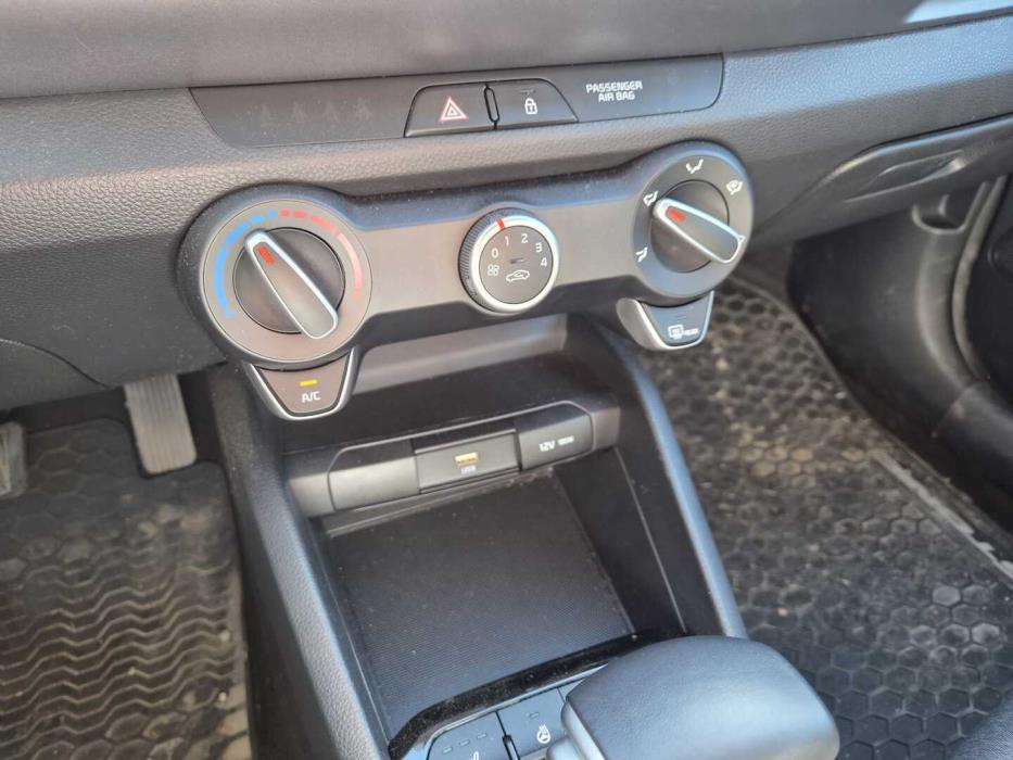 KIA Stonic 2024