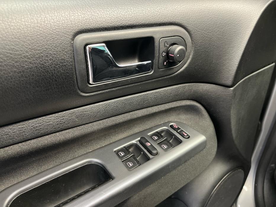 VOLKSWAGEN Golf Variant 2006