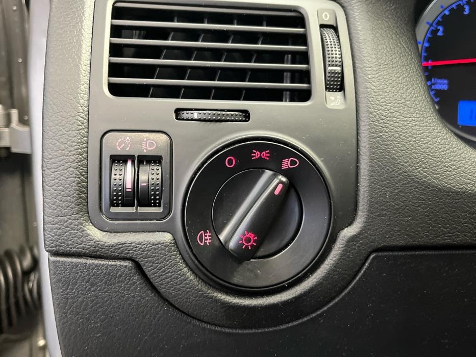 VOLKSWAGEN Golf Variant 2006