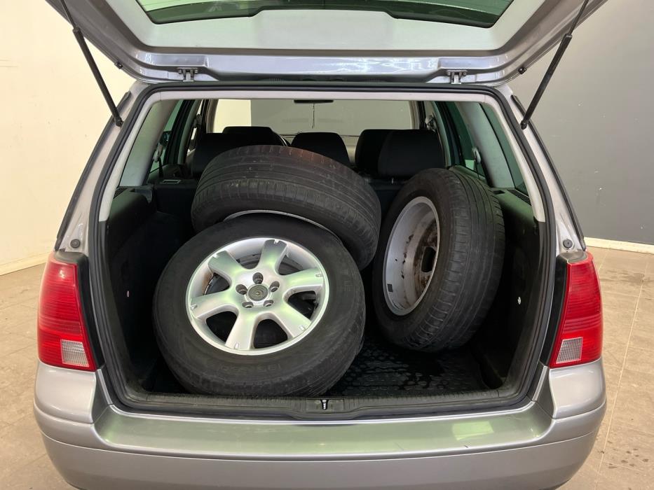 VOLKSWAGEN Golf Variant 2006