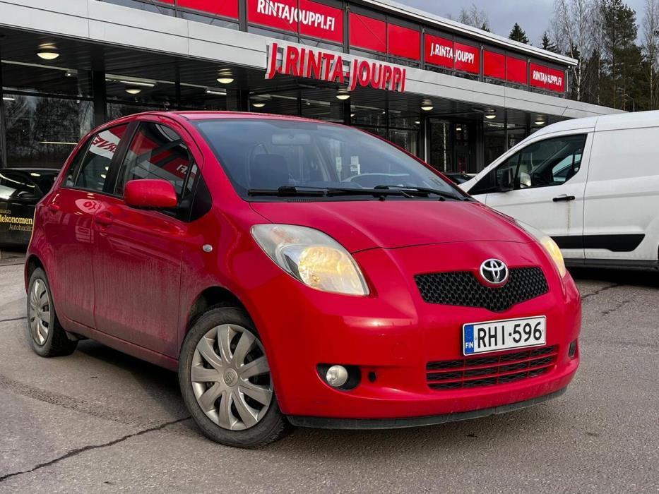 TOYOTA Yaris 2008