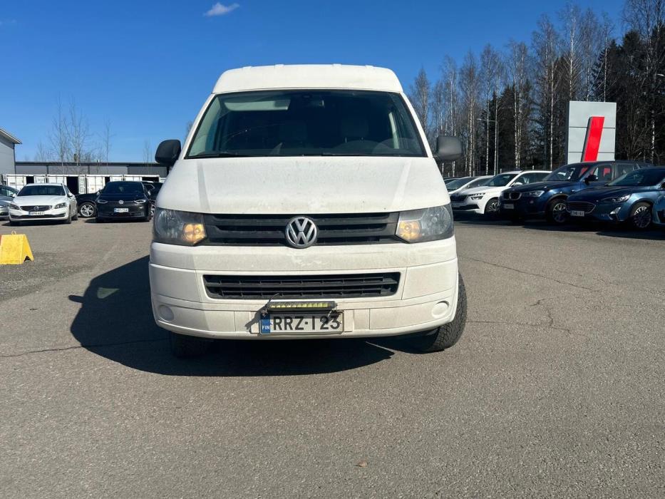 VOLKSWAGEN Transporter 2014