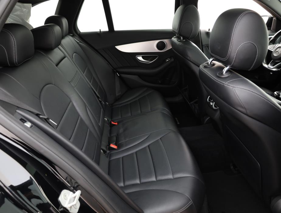MERCEDES-BENZ C 2015