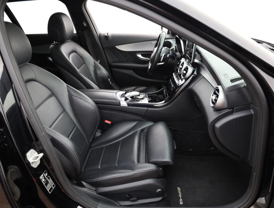 MERCEDES-BENZ C 2015
