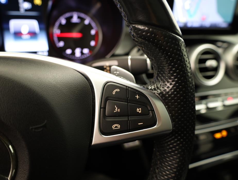 MERCEDES-BENZ C 2015