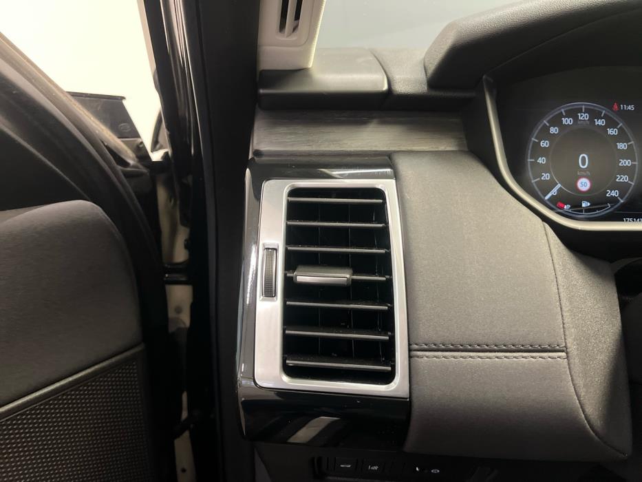 LAND ROVER Discovery 2018