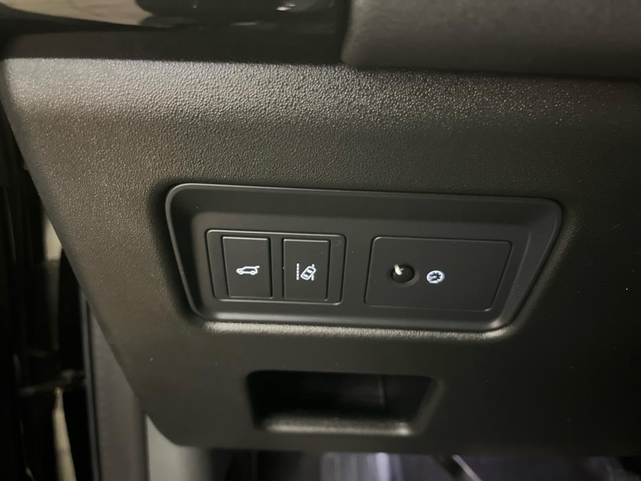 LAND ROVER Discovery 2018